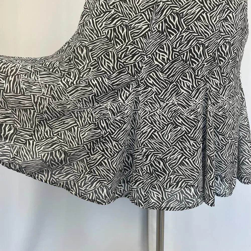 Knee Length Skirt Size 16 Black White Zebra Double Chiffon Flowy Flare Boho Y2K